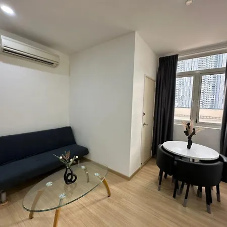 Netflix Studio Seaview 118Island Plaza Tanjung Tokong Exterior photo