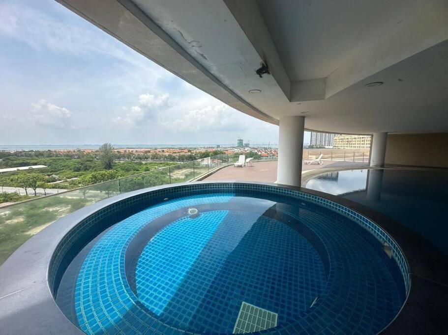 Netflix Seaview 118island Plaza Apartment *